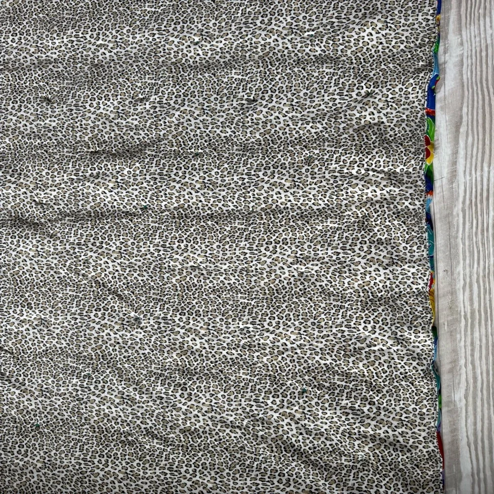 Handmade VTG Colorful Baby Quilt Animals Animal Print‎ Hand Tied Cheetah Leopard